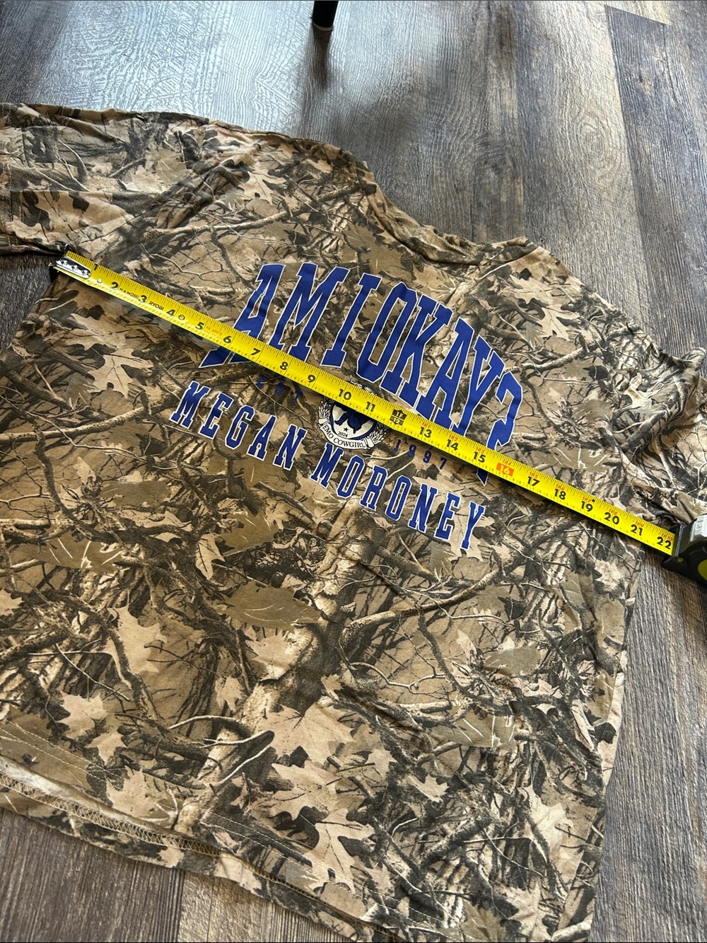 Megan Moroney official ‘am I ok Camo Tee with Blue Graphic Size XXL - Picture 5 of 6